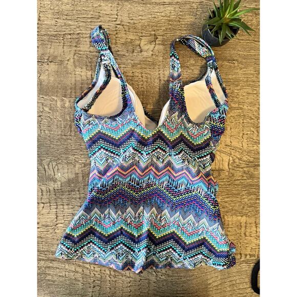 Gottex Skyline Chevron Tankini Top Sz 34D Colorful Boho Zigzag Swimwear V-Neck - Picture 3 of 5